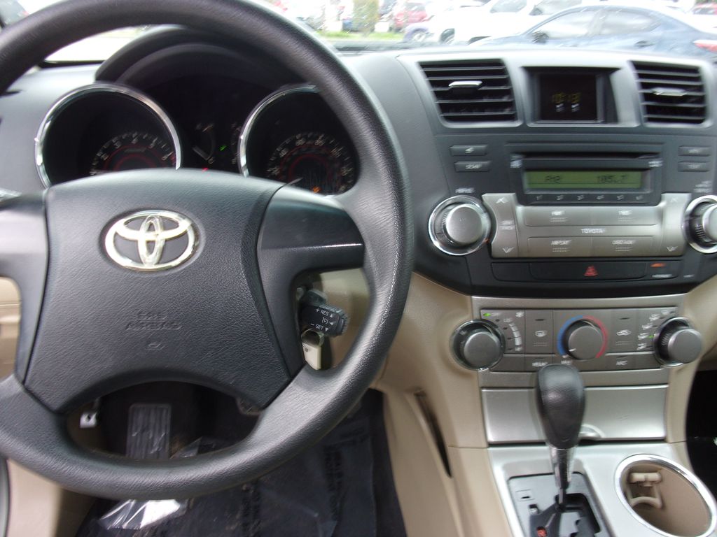 Used 2011 Toyota Highlander For Sale