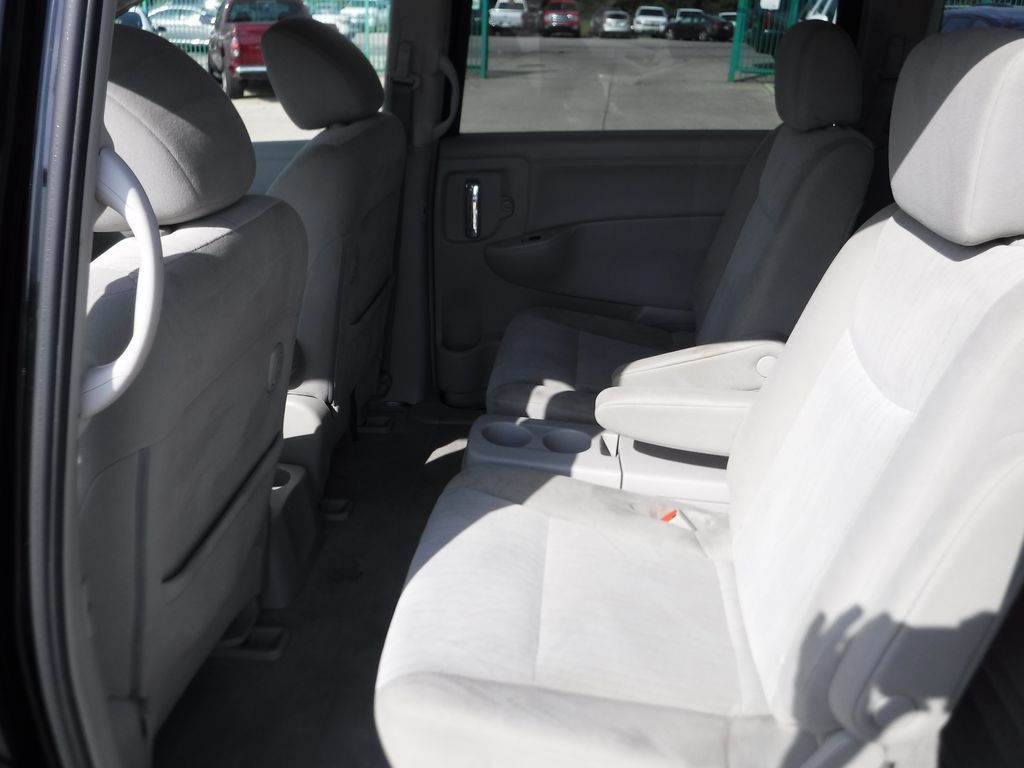 Used 2014 Nissan Quest For Sale