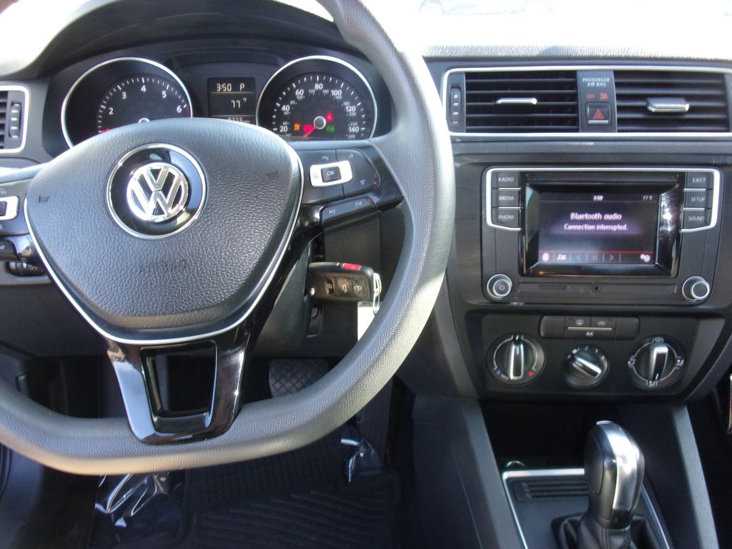 Used 2018 Volkswagen Jetta For Sale