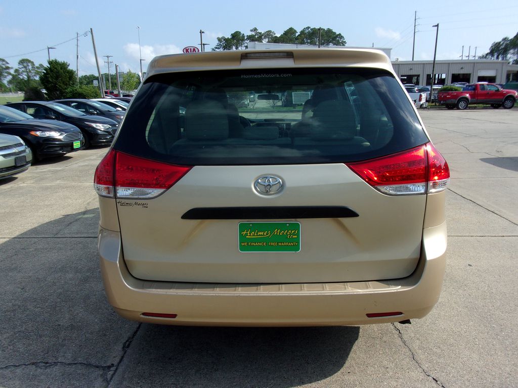 Used 2014 Toyota Sienna For Sale