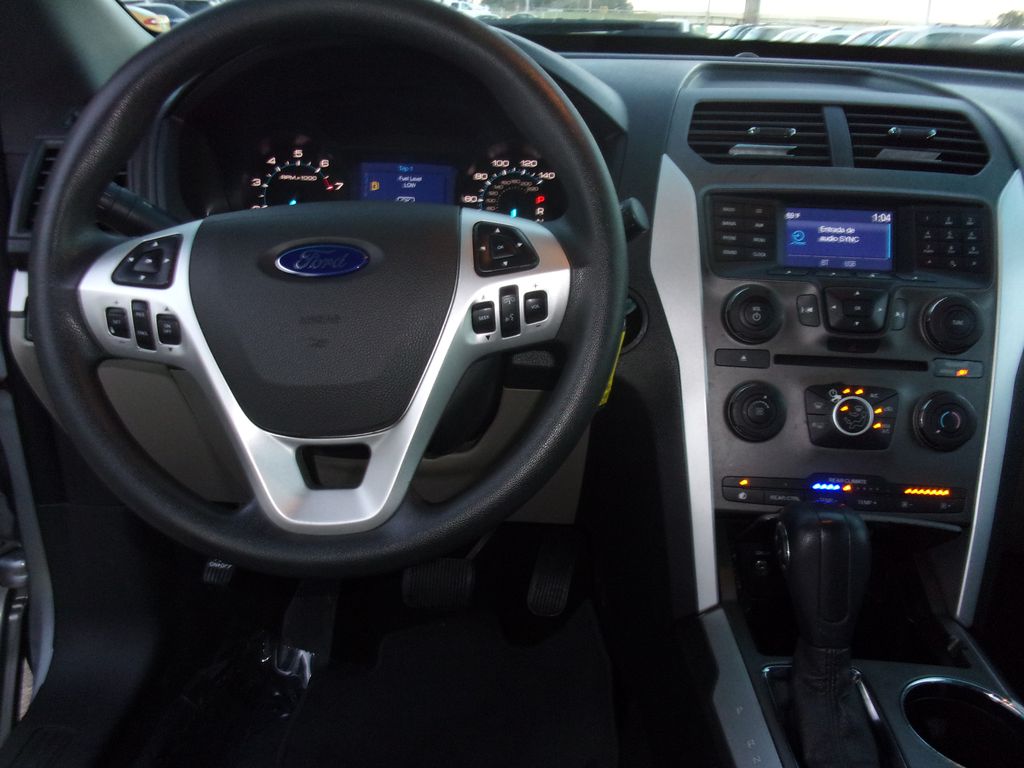 2015 Ford Explorer 2RZB84508