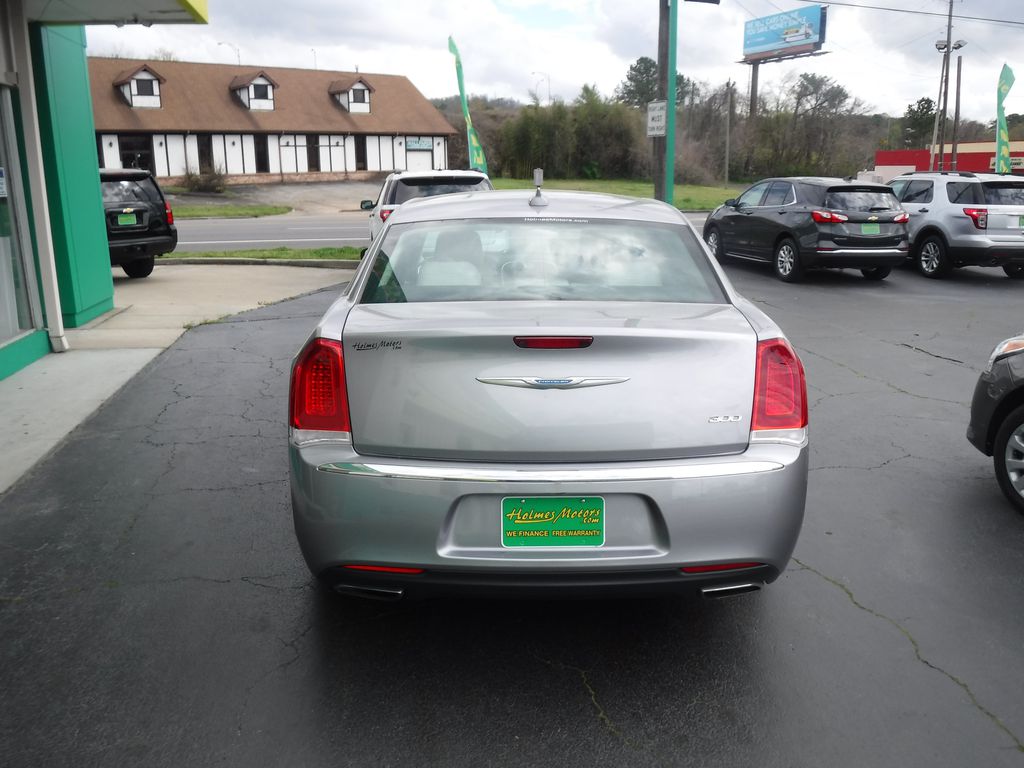 Used 2017 Chrysler 300 For Sale
