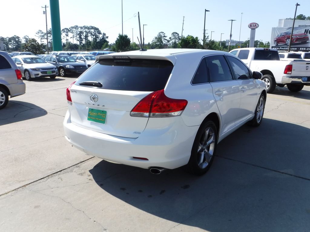 Used 2010 TOYOTA VENZA For Sale