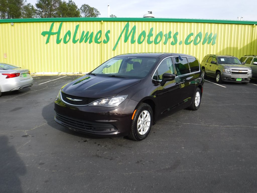 Used 2017 Chrysler Pacifica For Sale