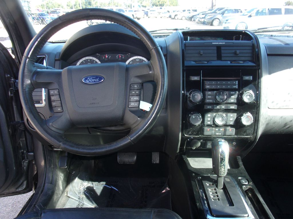 2011 Ford Escape B29634