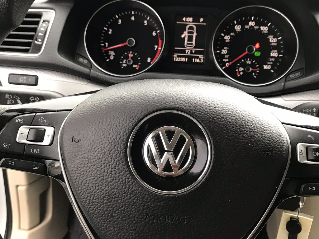 Used 2017 Volkswagen Passat For Sale