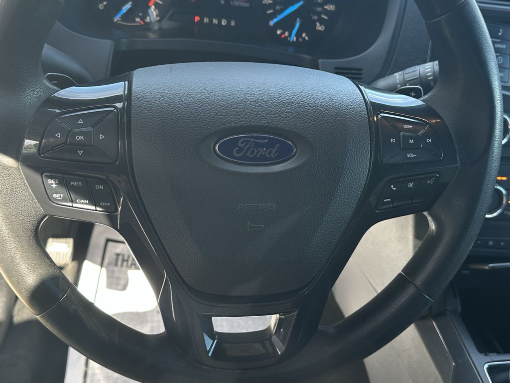 2017 Ford Explorer RZB23158